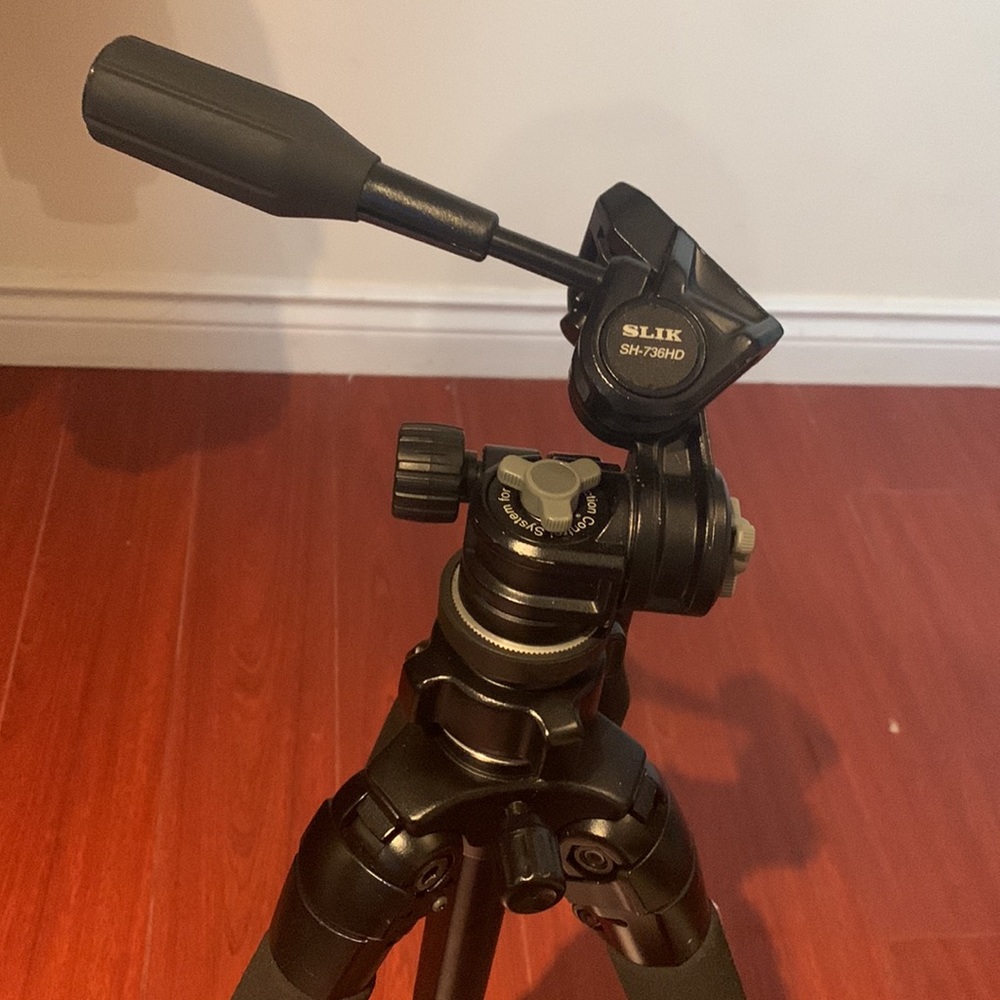 Convertible camera tripod - Picture 2 of 4